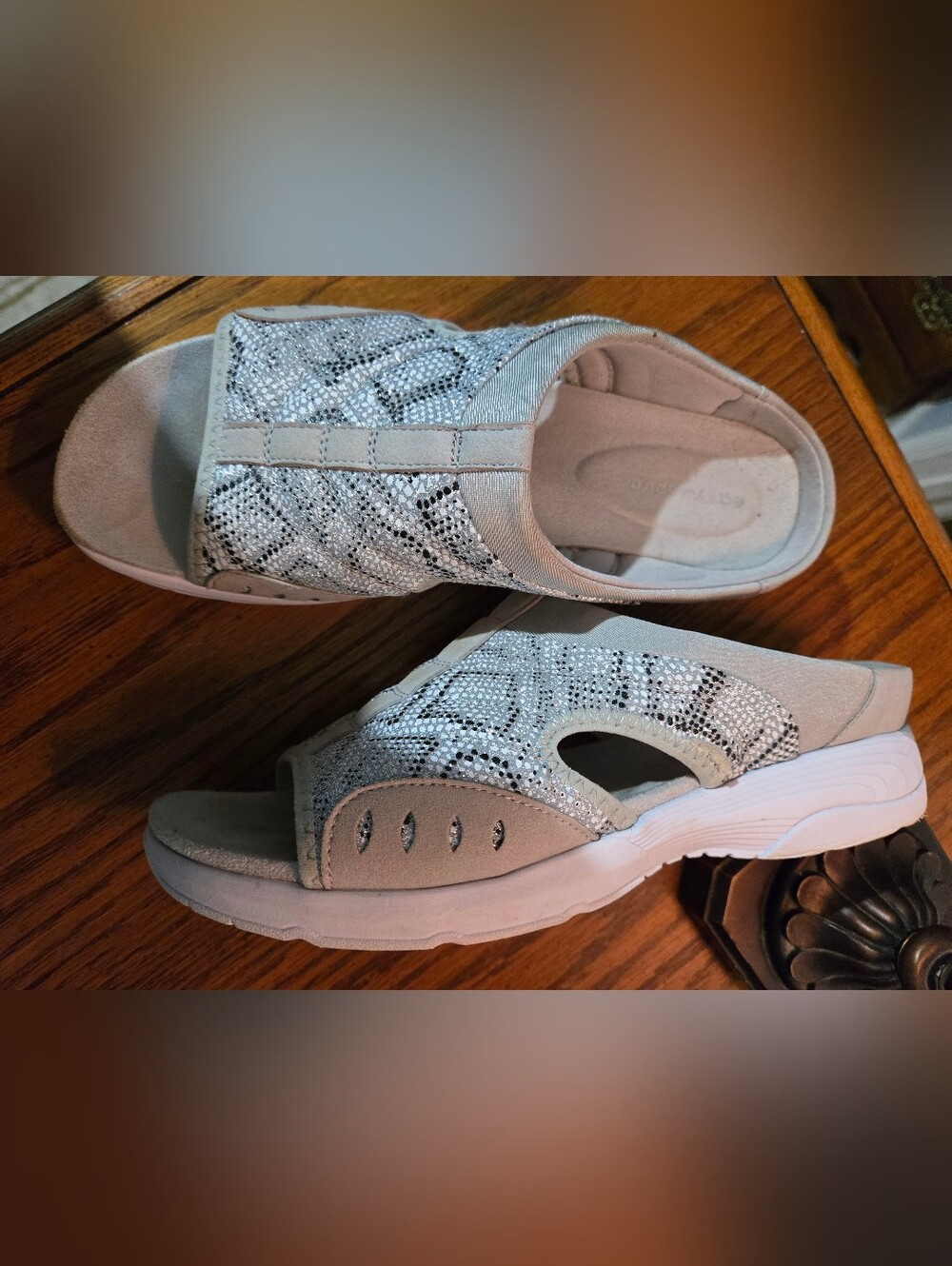 Comfort Slide Sandals in Silver – Women's Slip-On Sandals